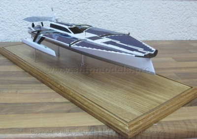 The model of trimaran with solar panels_13